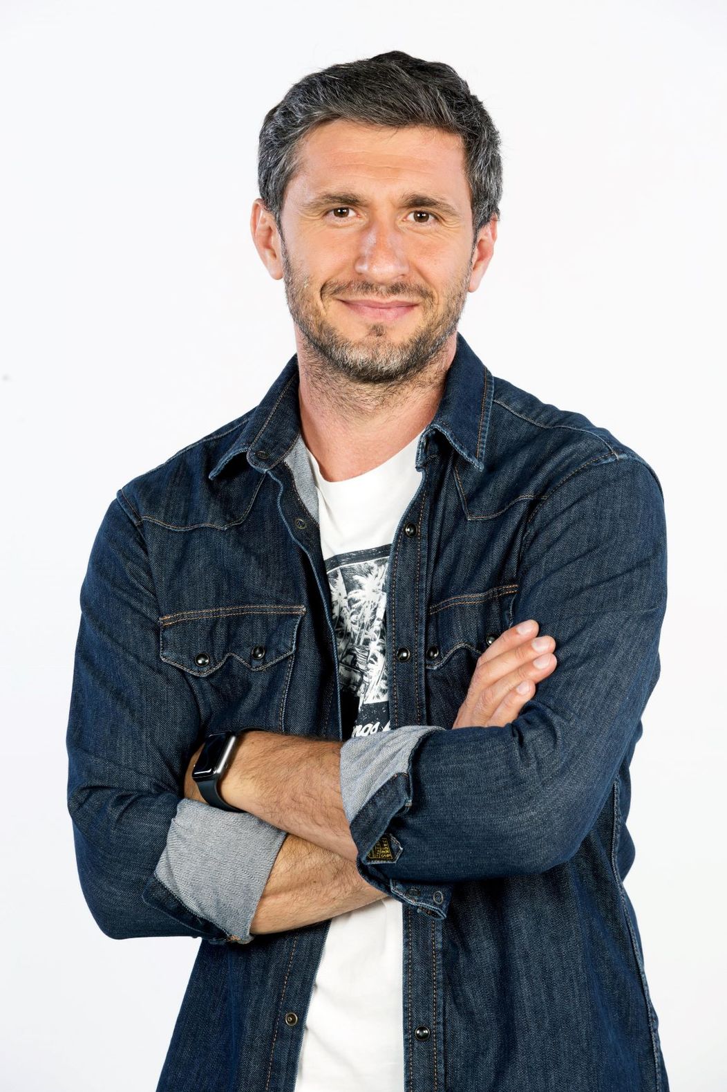 Dragos Bucur1