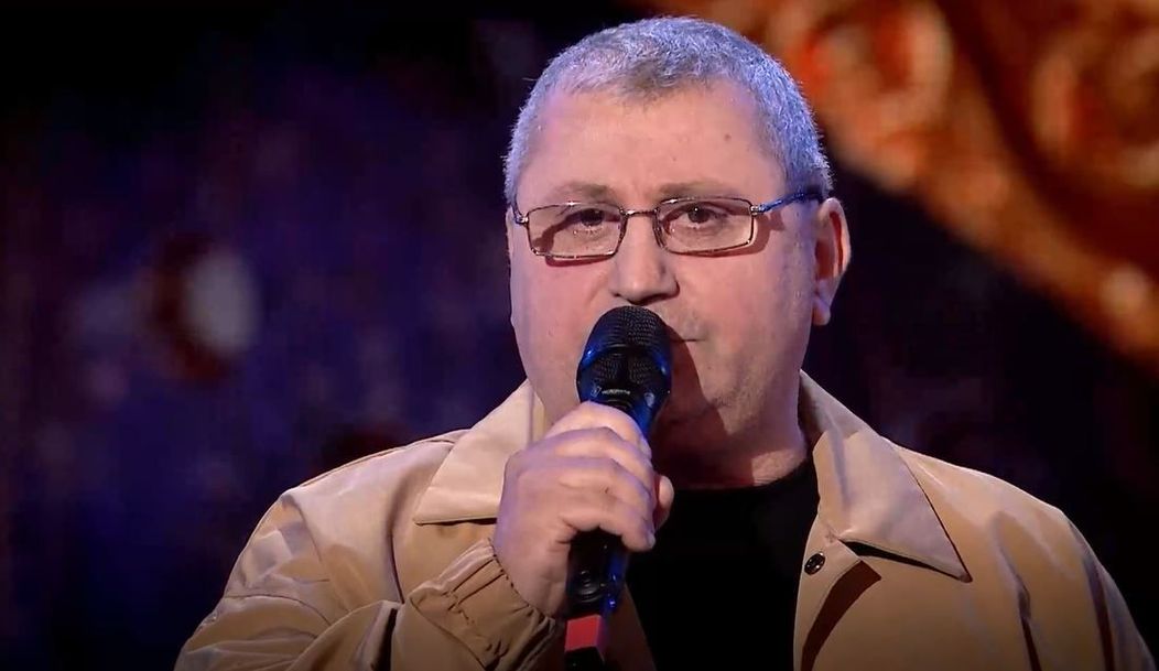 Valeriu Adam la Romanii au talent a cantat „O fată ca ea” de la Direcția 5