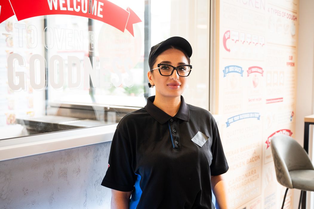  Șef sub acoperire, 21 noiembrie 2024. Șeful sub acoperire își continuă treaba, într-un restaurant abia deschis, în cadrul unui complex rezidențial, dar care nu livrează rezultatele la car (4)
