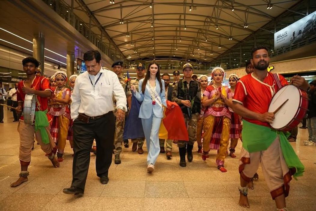 Blessed to be here   @missworld (2)