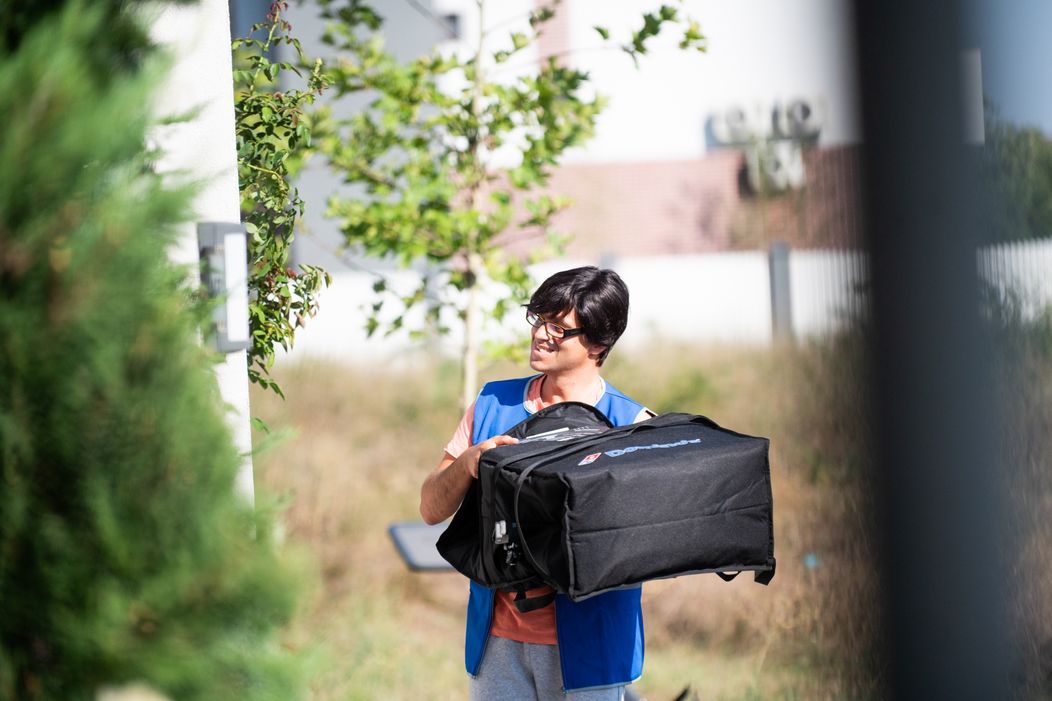 Șef sub acoperire, 21 noiembrie. Alin Hustiu devine Dragoș Popa, un fost șofer, în vârstă de 39 de ani. Cum reacționează copiii și soția acestuia, când îl văd prima oară „O să fie interesant primul s (3)