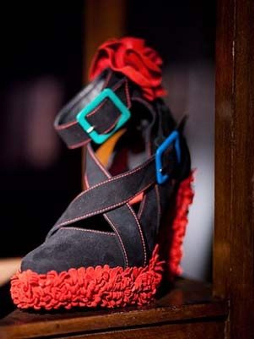 pantofi marca Sacha London inspirati de filmul "Volver"