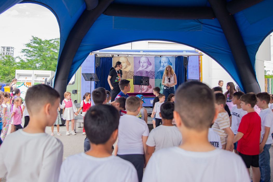 25 mai - Caravana Shakespeare_Andreea Rogoveanu