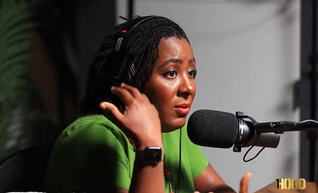 Uju Anya vorbește amplu despre regimul de teroare al Reginei Elisabeta a II-a, care a susținut Guvernul nigerian în timpul războiului civil din anii 60 din această țară