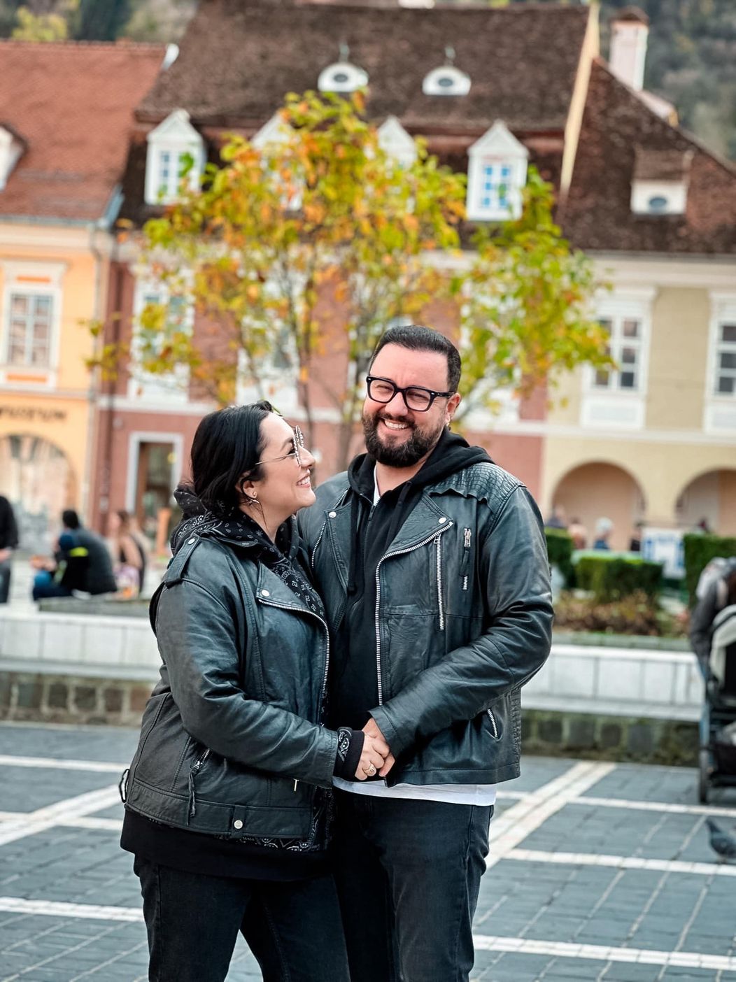 andra si mara brasov1
