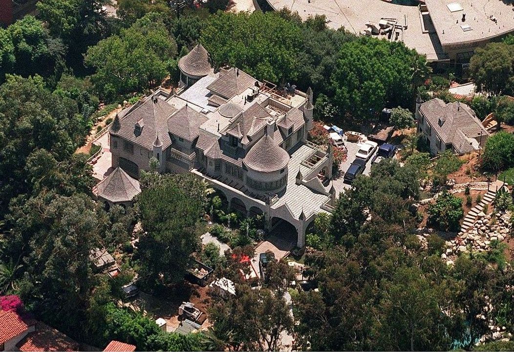 Un intrus a dat buzna în casa lui Johnny Depp ca să facă un duș. Reacția poliției