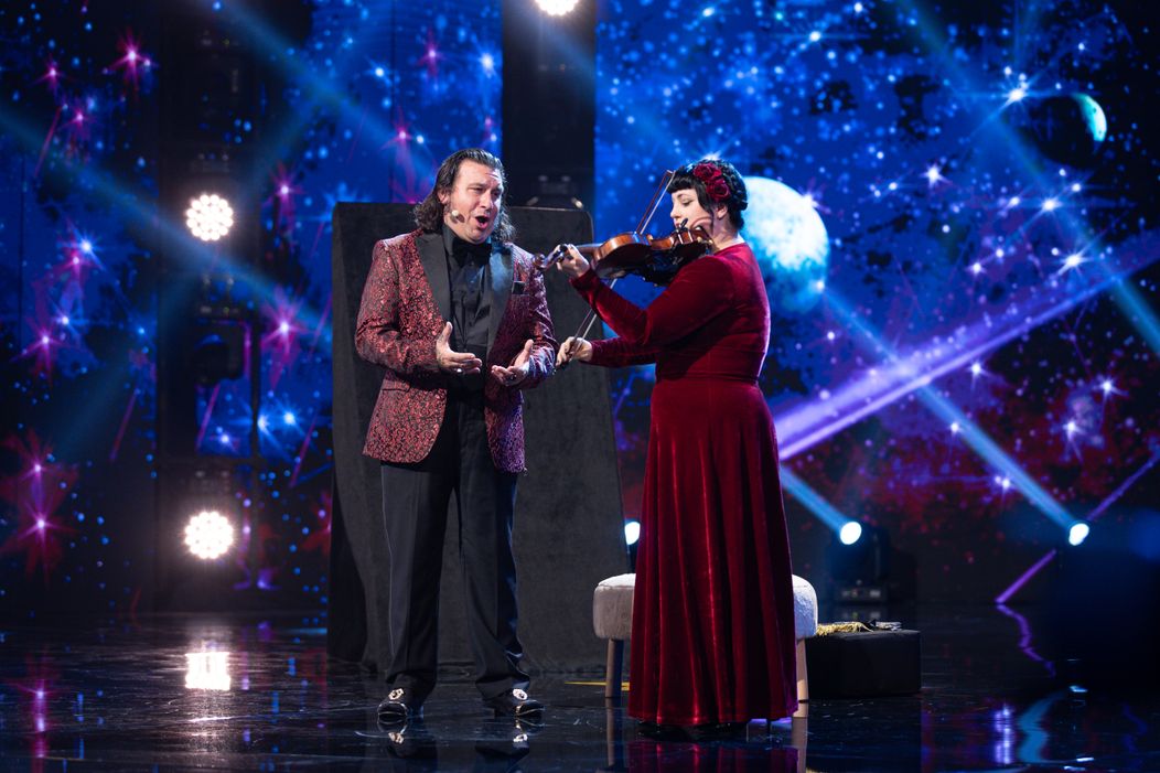 Sideshow Opera (2)
