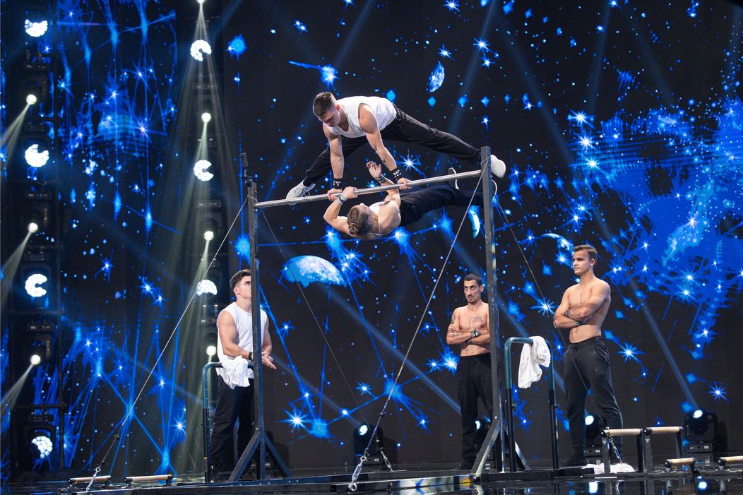 Calisthenics România - golden buzz Mihai Bobonete (11)