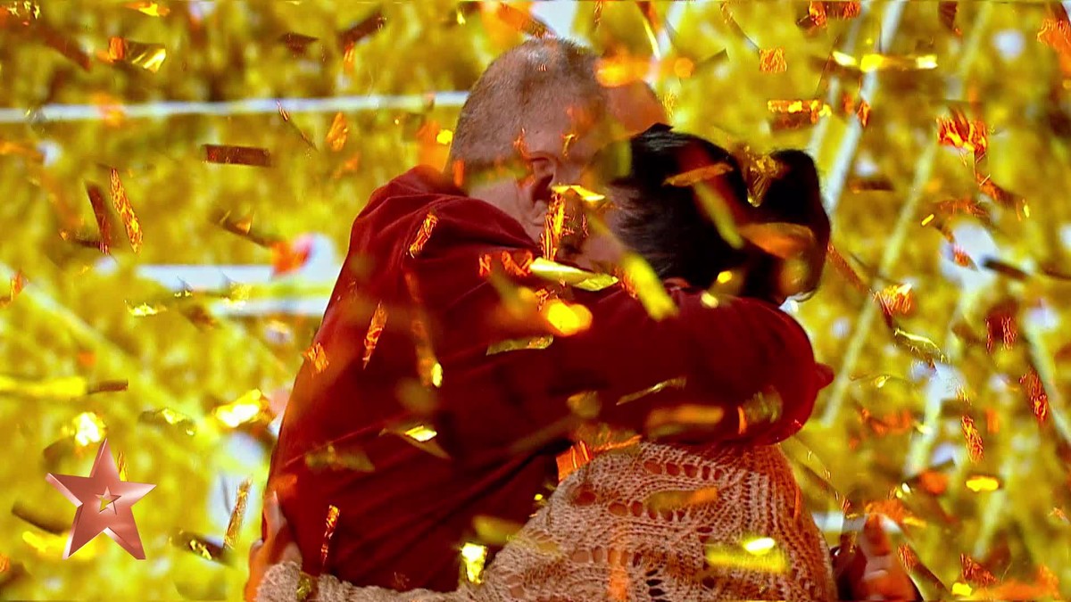 AURA MARCU - Finalist Românii au Talent