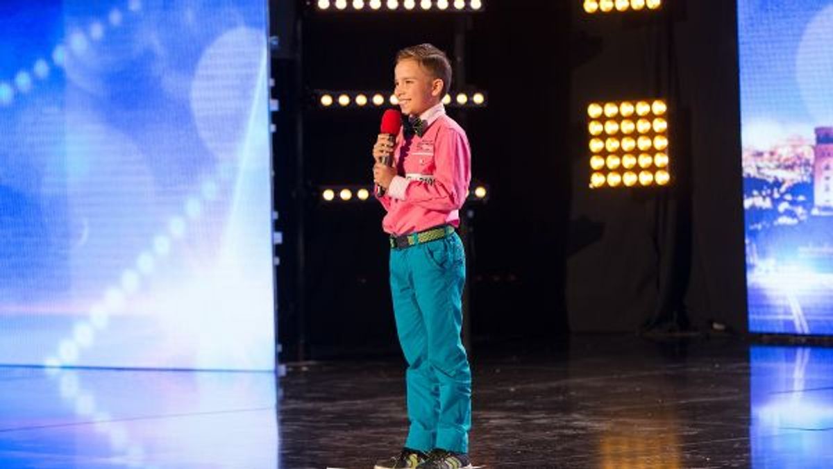 Romanii Au Talent 2015 Eduard Ungureanu Interpreteaza Piesa Intr O Zi Adrian Daminescu 