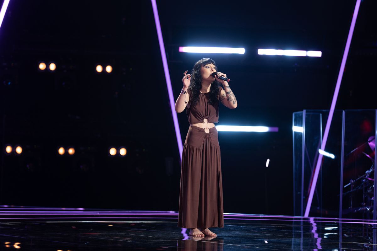 Cine este Georgiana Munteanu, concurenta căreia Irina Rimes i-a cântat o piesă. A luptat cot la cot cu Smiley pentru a o lua în echipă: „Ai o voce atât de intrigantă”. Vocea României, 4 septembrie 202