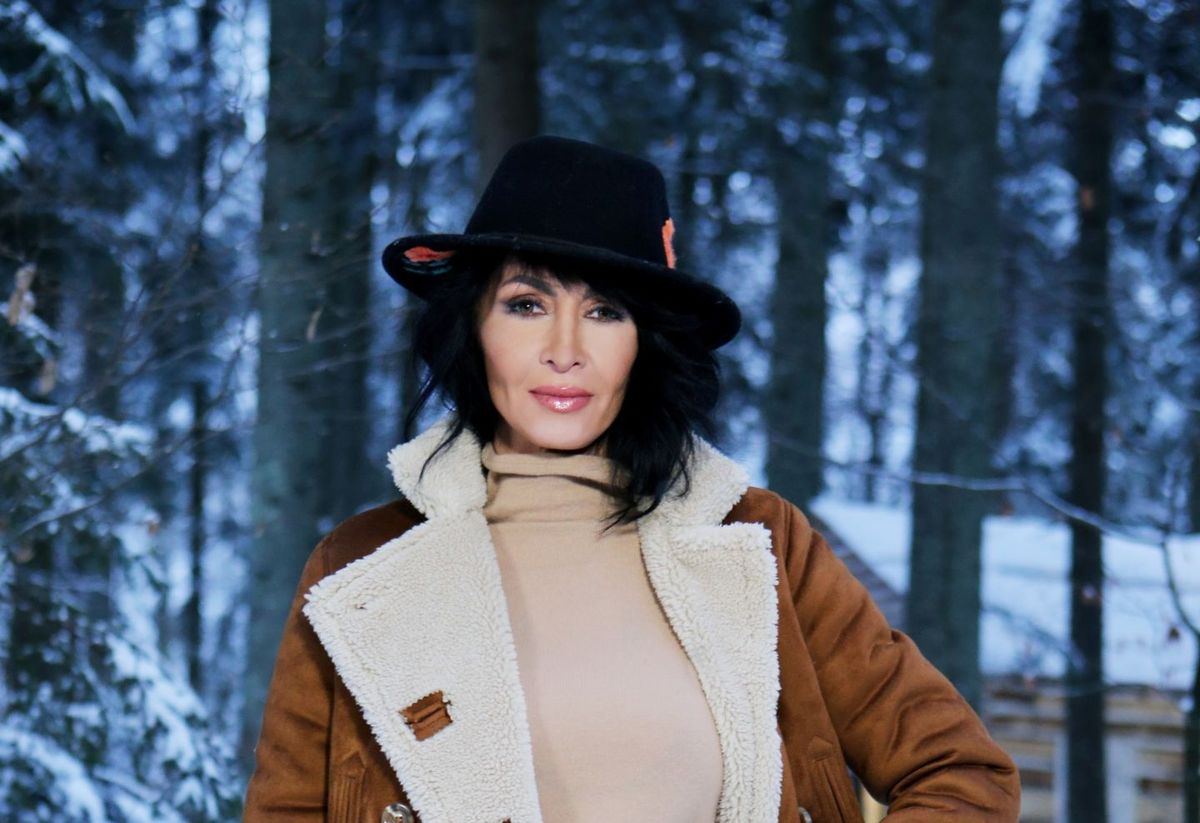 mihaela-r-dulescu-mesaje-de-apreciere-din-partea-fanilor-pe-re-elele