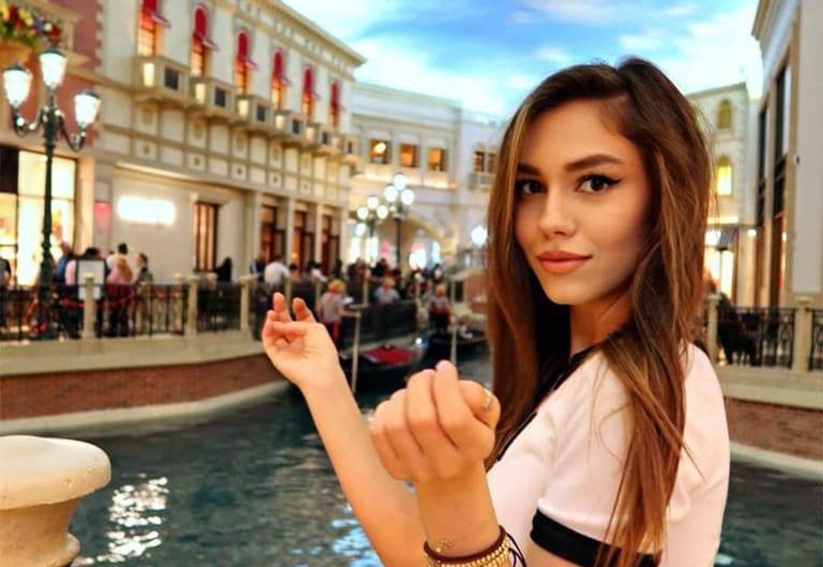 Mira, dezvăluiri despre prima ei fantezie: ”Era omul cu care mă visam ...