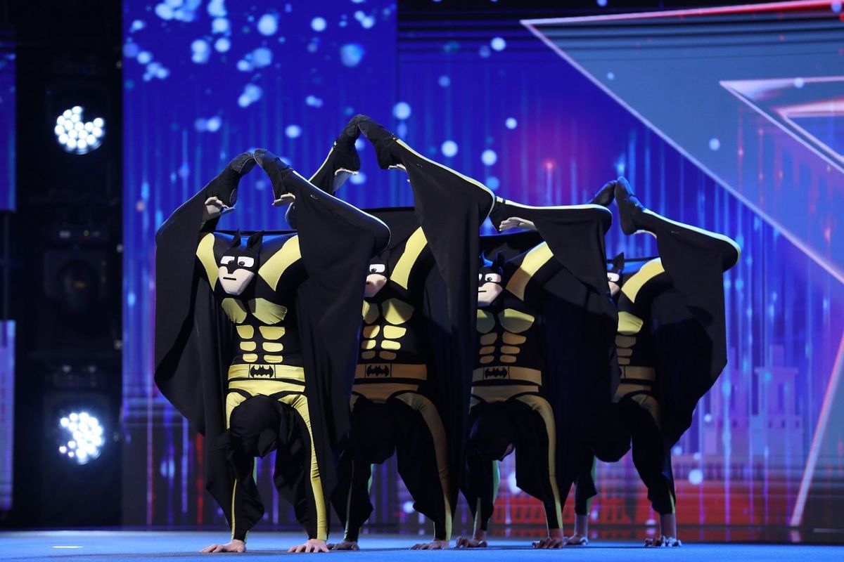 Românii Au Talent 2021 Trupa De Dans Batmen A Oferit Un Spectacol Neașteptat Pe Scenă 