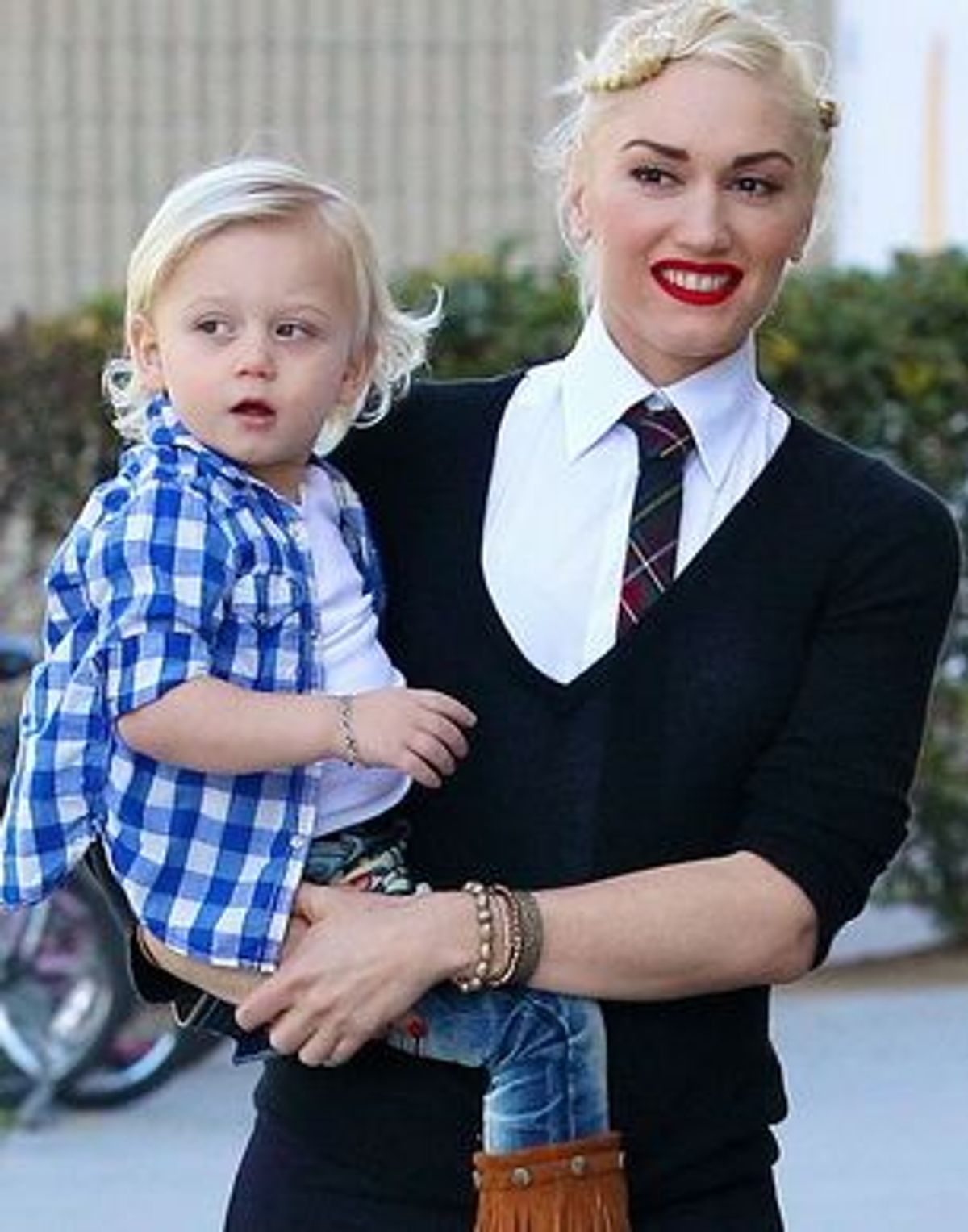 Gwen Stefani, O Mama Frumoasa Si Grijulie!FOTO | PRO TV