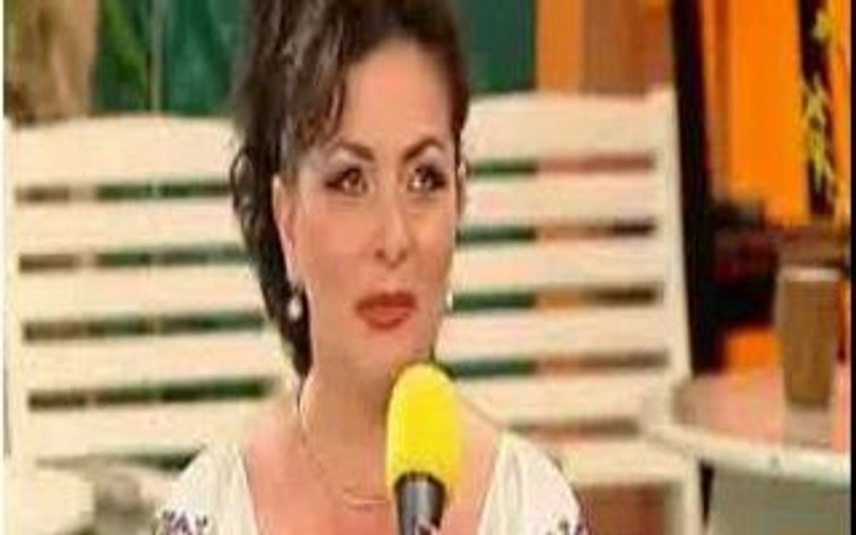 Cantareata Maria Ghinea: