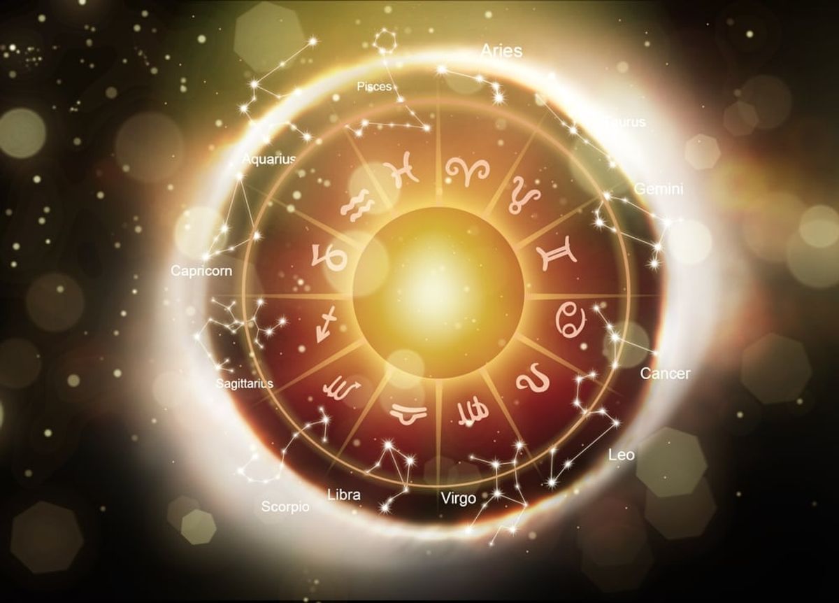 Soarele își începe tranzitul prin Fecioară din 23 august 2026 și totul se schimbă. Zodiile, invitate să se întoarcă la muncă, disciplină și restabilirea ordinii în viața de zi cu zi