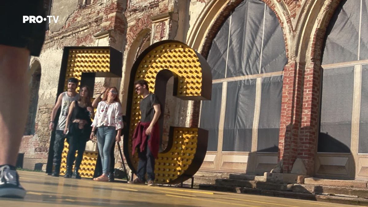 electric_castle_1_zi_carton