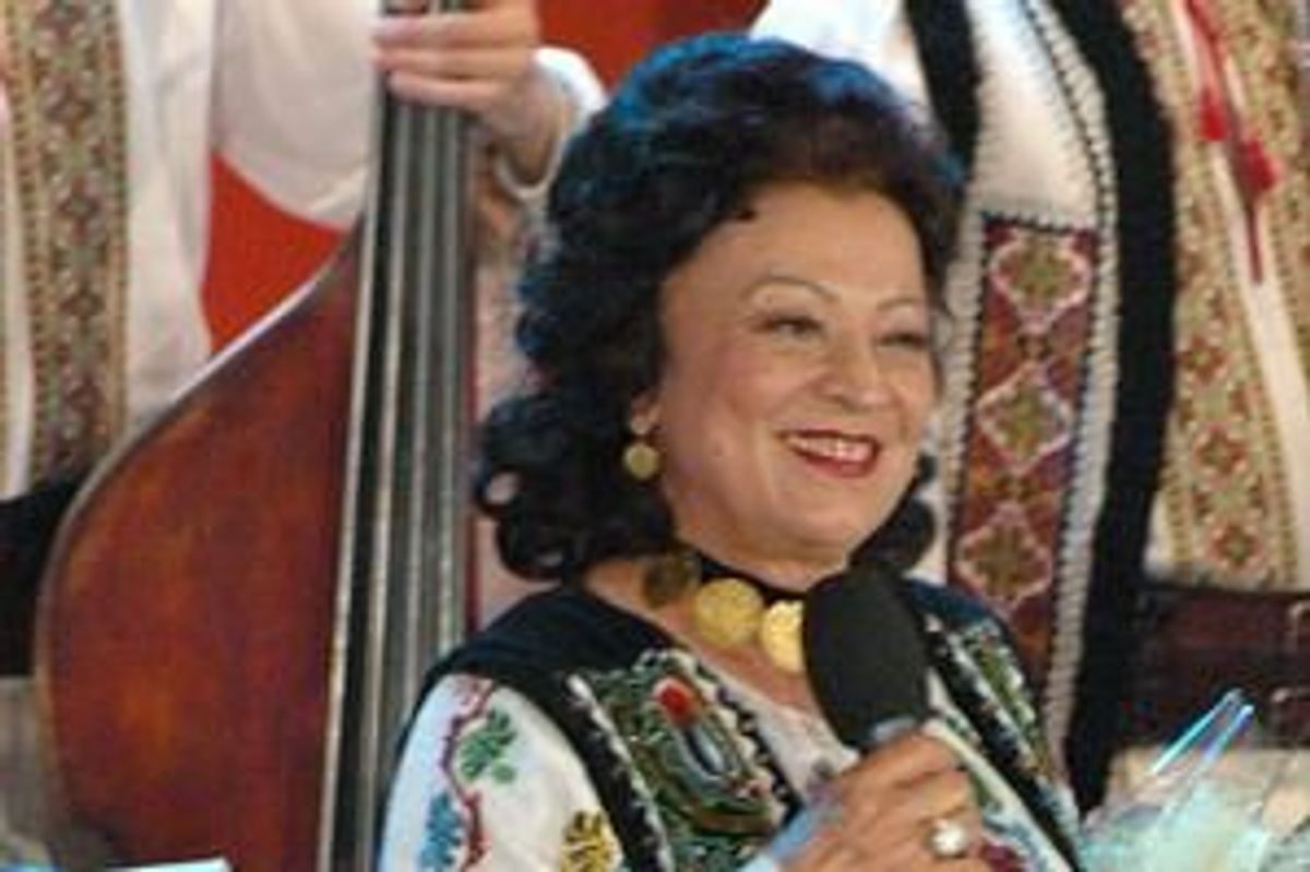 Maria Ciobanu vine la Happy Hour PRO TV