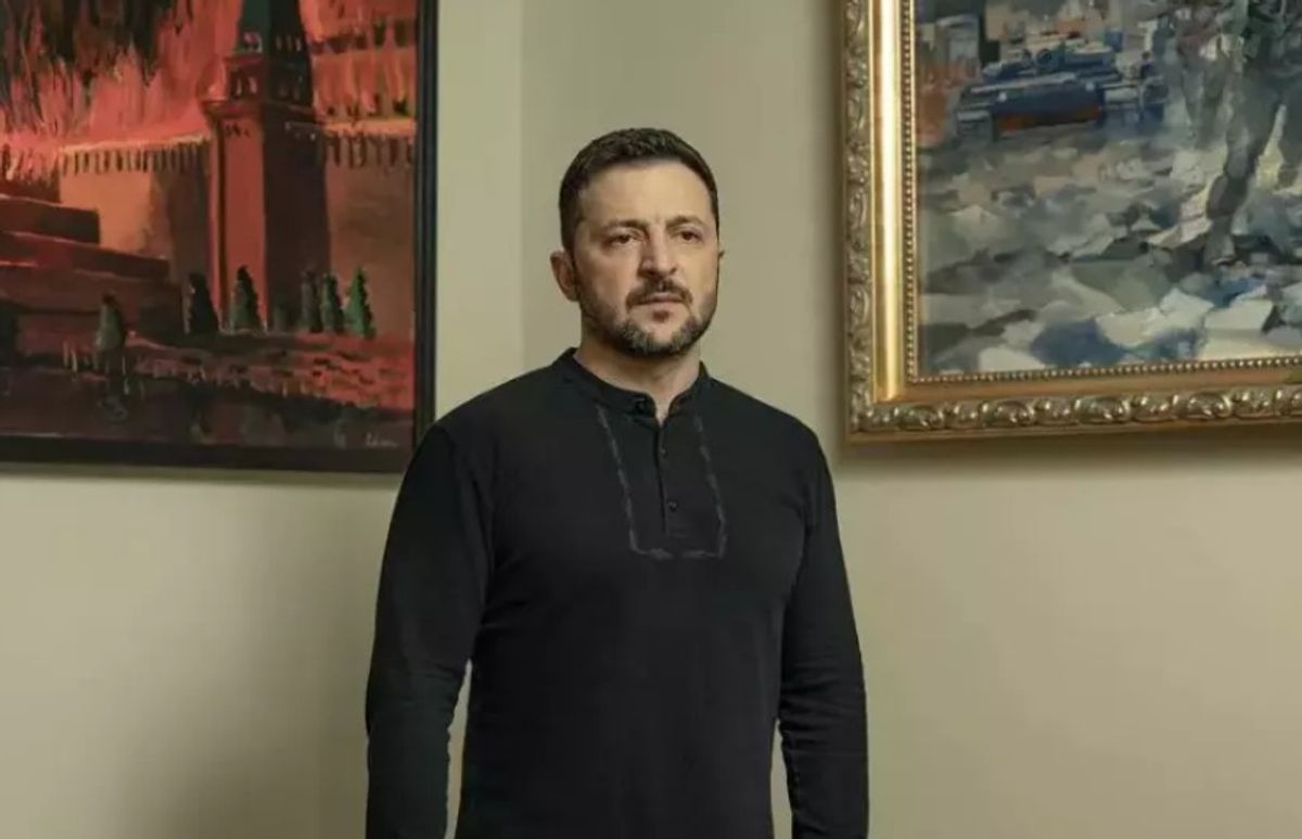 Volodimir Zelenski și-a „renovat” biroul la scurt timp după cearta cu ...