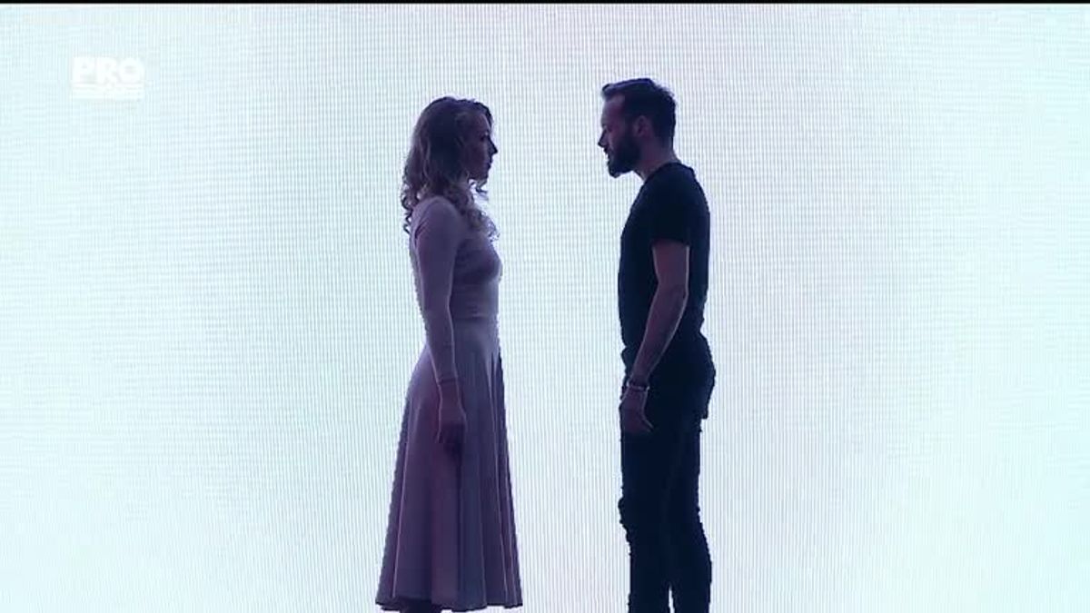 Vocea Romaniei 2016 - FINALA: Robert Botezan cu Ligia Hojda ...