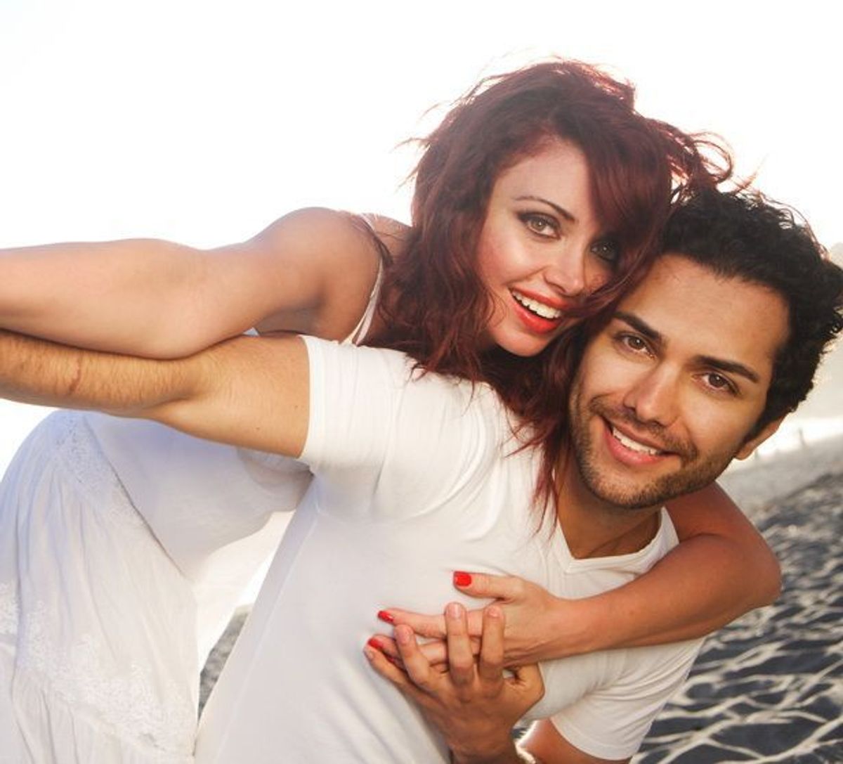 счастливая пара. свадьба в турции. турецкие мужчины и женщины. муж неслихан атагюль кадир. мурат йылдырым жена.