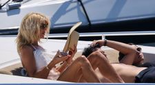Victoria Silvstedt, apariție incendiară pe o plajă din Franța. Cum arată în bikini