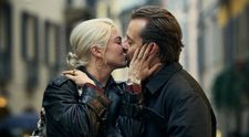 Au fost cei mai mari dușmani, iar acum s-au logodit! Patinatoarea Olivia Smart a fost cerută în căsătorie de fostul rival chiar pe străzile din Milano, la Jocurile Olimpice de iarnă