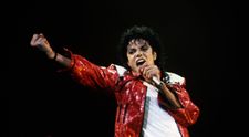 Fotograful lui Michael Jackson face noi dezvaluiri despre trecutul Regelui muzicii pop