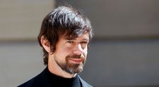 Mesaje la licitație: Jack Dorsey, fondatorul Twitter, și-a scos la vânzare primul tweet, iar suma e amețitoare