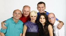 Divertis vine la Pro Tv cu: 