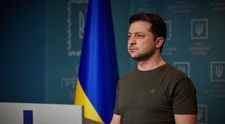Nou fake news pe rețelele sociale: Volodimir Zelenski a fugit din Ucraina și se ascunde la Brașov