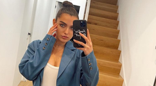 Alexia Eram, ședință foto pentru admiratorii ei: „Noul tău tapet”