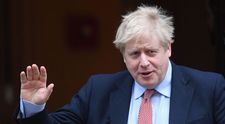 Premierul Boris Johnson, internat de urgență în spital după ce a fost diagnosticat cu Covid-19 