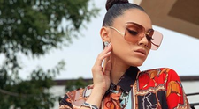 Carmen Simionescu, Kylie Jenner de România: într-o rochie mini Versace și pe tocuri la plimbare cu bebelușa