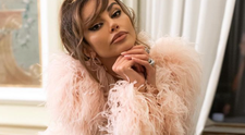 Mădălina Ghenea, ținută fabuloasă de revelion. Actrița a arătat mai bine ca pe covorul roșu