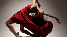 Balerina fizician care dansează cu roboții vine în România. Merritt Moore, speaker vedetă la GoTech World