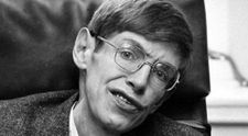 10 replici celebre, lasate de mintea stralucita a lui Stephen Hawking pentru omenire!