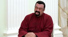 Steven Seagal și-a serbat ziua de naștere alături de „prietenii” săi ruși