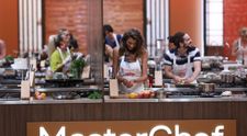 Chefii au decis. Caroline și Daniela merg la duel în urma probei pe echipe