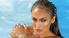 Timpul parcă s-a oprit în loc pentru ea. Jennifer Lopez a făcut senzație cu cea mai nouă apariție