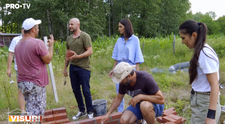 VIDEO Cum să construiești un cuptor de pâine cu trei arhitecți și un meșter