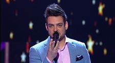 Pasiunea cu care canta l-a impresionat pana si pe Marius Moga. Ce a avut de zis antrenorul despre concurentul aflat in alta echipa