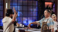 Șoc total la Masterchef: ”A intrat Bebe Măcelaru!”. Tătuțu’ face liniște în bucătăria Masterchef: ”Mi-a plăcut să tranșez”