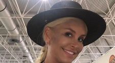 Vica Blochina, fotografie din dormitor! Imaginea incendiară a fost postată pe Instagram: „Fericit e fotograful”