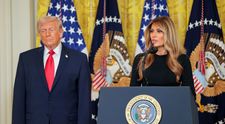 Ce sfat le dă Melania Trump femeilor care vor succes. Nevasta președintelui Donald Trump a făcut furori cu ținuta aleasă la cel mai recent eveniment organizat la Casa Albă