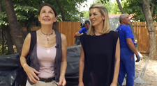 VIDEO Liuba, chemată din vacanță pentru a ajuta cu idei de amenajare a foișorului casei