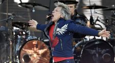 Cum a fost la concertul Bon Jovi din Piața Constituției: reacțiile fanilor la vocea “pierdută” a solistului