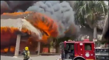 Infern în ”paradisul all-inclusive”. Un incendiu masiv a izbucnit la un resort de lux: o turistă din Italia a murit, alți 1.700 au fost evacuați