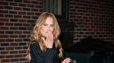 Nicole Kidman, accident vestimentar la aeroport. A încercat să se strecoare incognito, dar fotografii au fost pe urmele ei și au surprins tot